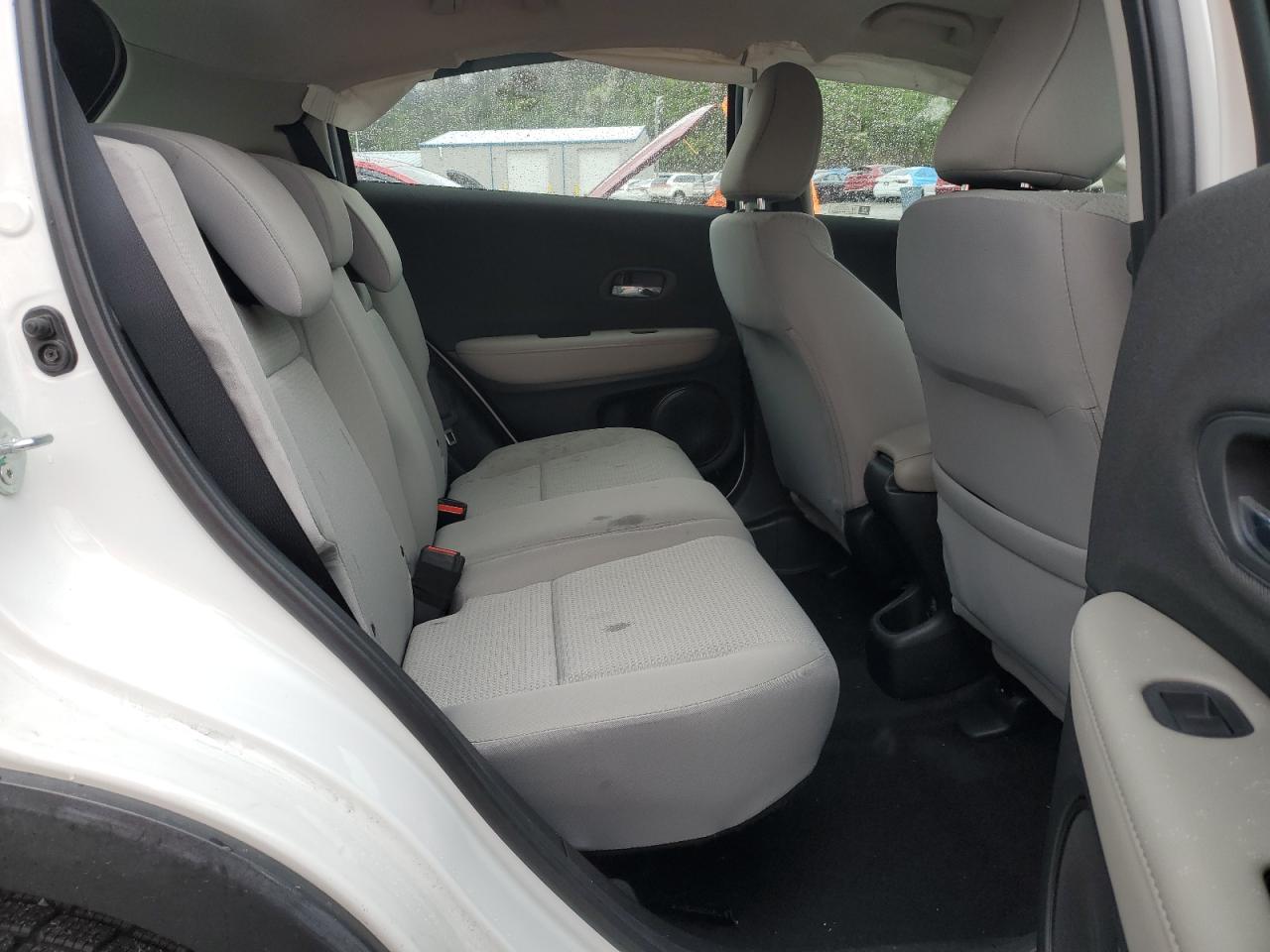 3CZRU6H38NM768904 2022 Honda Hr-V Lx