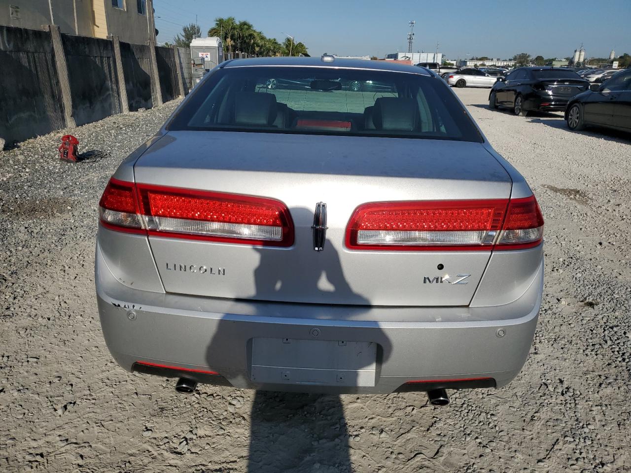 3LNHL2GC3BR758080 2011 Lincoln Mkz