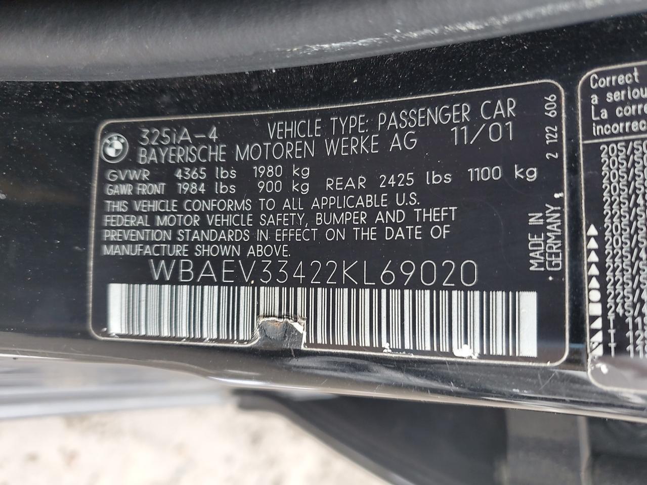 WBAEV33422KL69020 2002 BMW 325 I