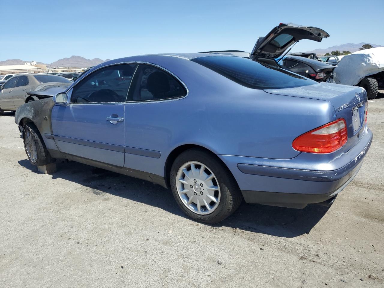 WDBLJ65G3WF041035 1998 Mercedes-Benz Clk 320