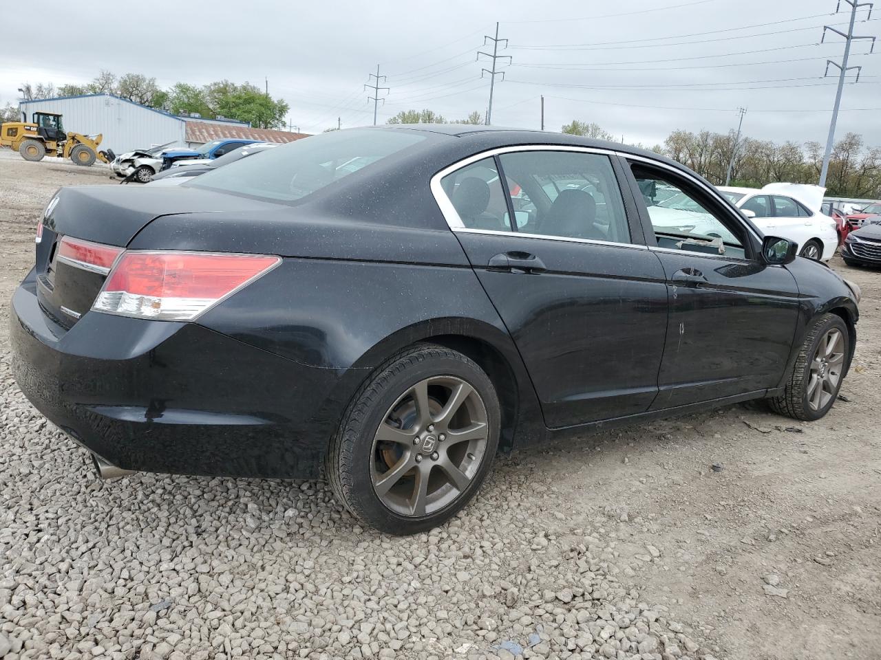 1HGCP2F62CA102237 2012 Honda Accord Se