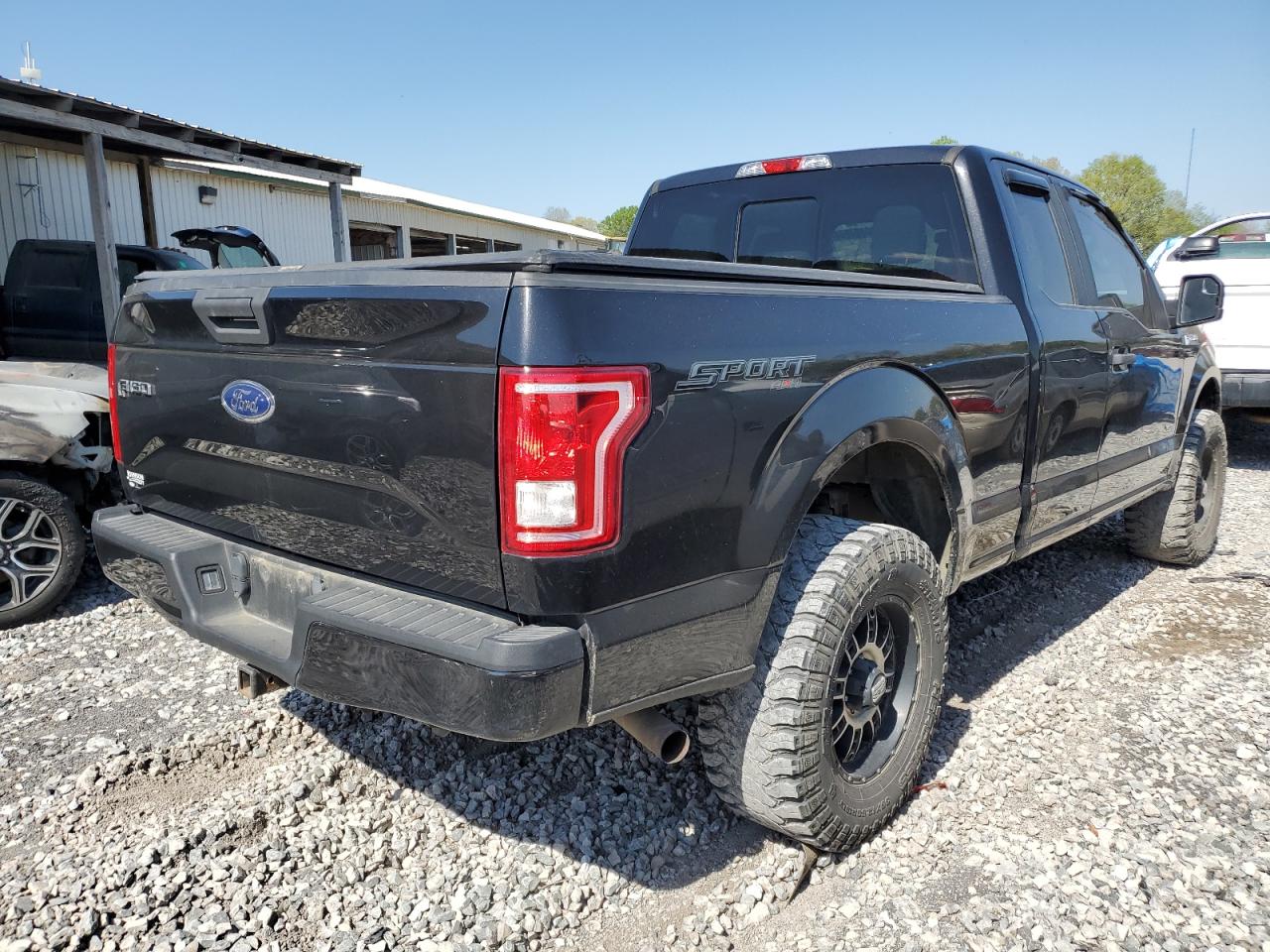 2015 Ford F150 Super Cab vin: 1FTEX1EP4FFA98209