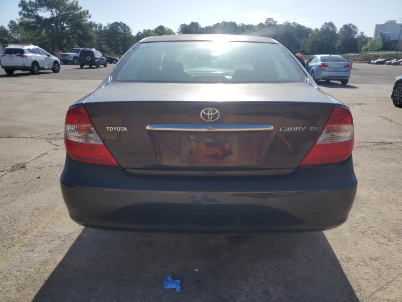 4T1BE32K32U572259 2002 Toyota Camry Le