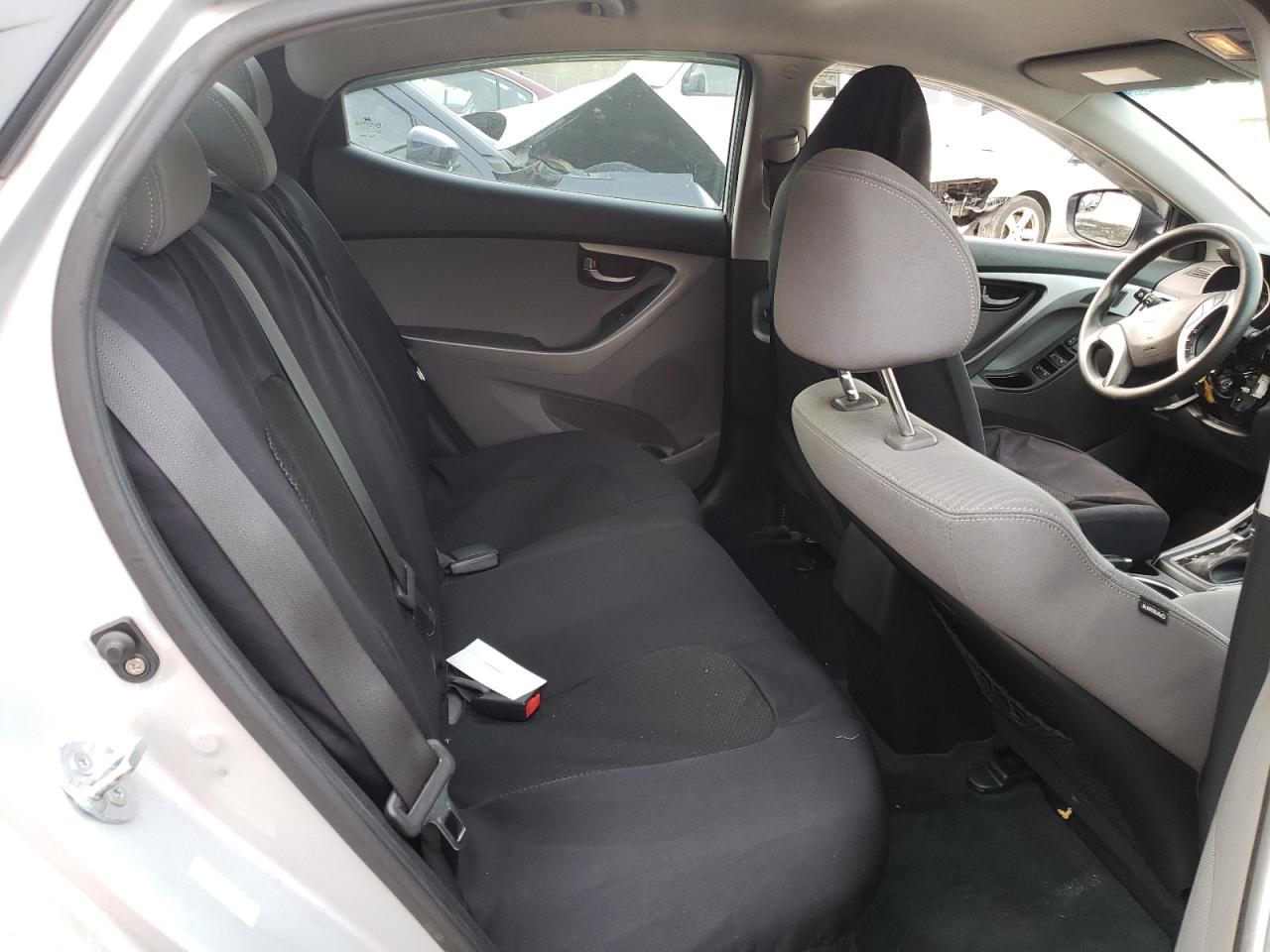 KMHDH4AE8EU029608 2014 Hyundai Elantra Se