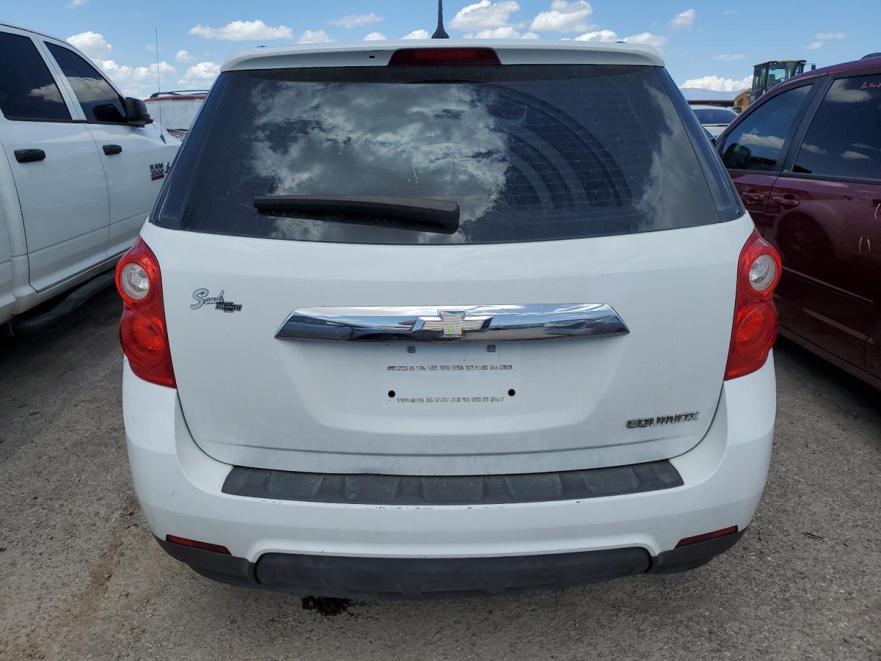 2014 Chevrolet Equinox Ls vin: 1GNALAEKXEZ125173