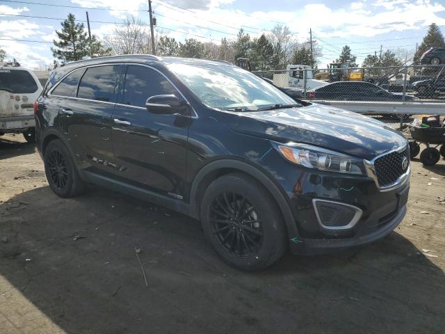  KIA SORENTO 2016 Черный