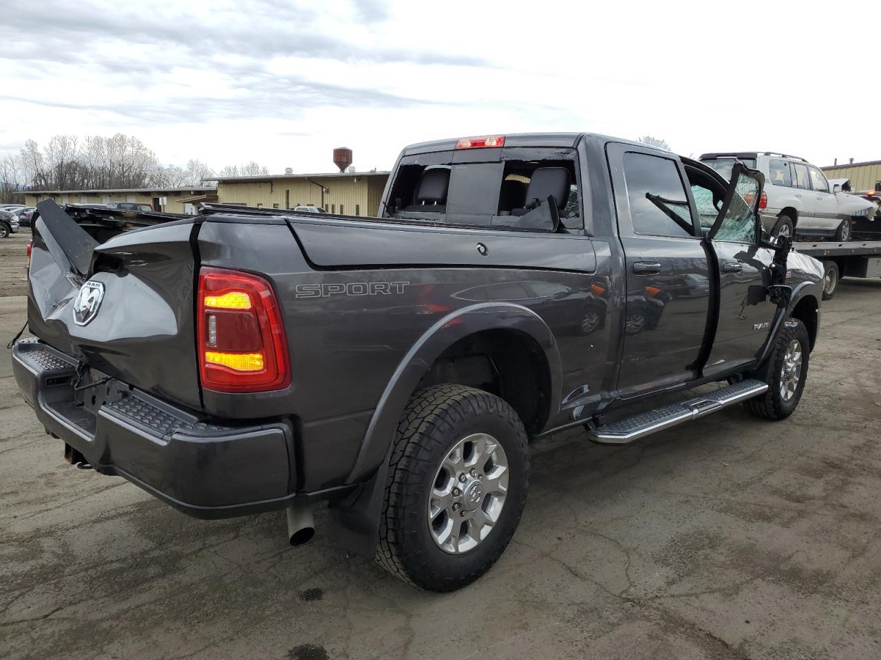 3C6UR5FJ7KG641785 2019 Ram 2500 Laramie