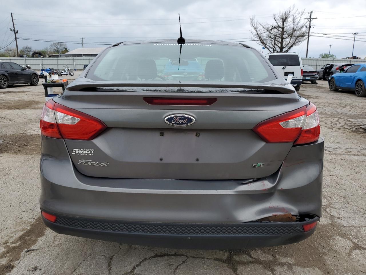 1FAHP3F27CL153198 2012 Ford Focus Se