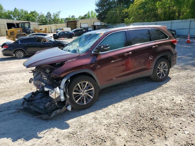 VIN 5TDKZRFHXKS339431 2019 Toyota Highlander, SE no.1