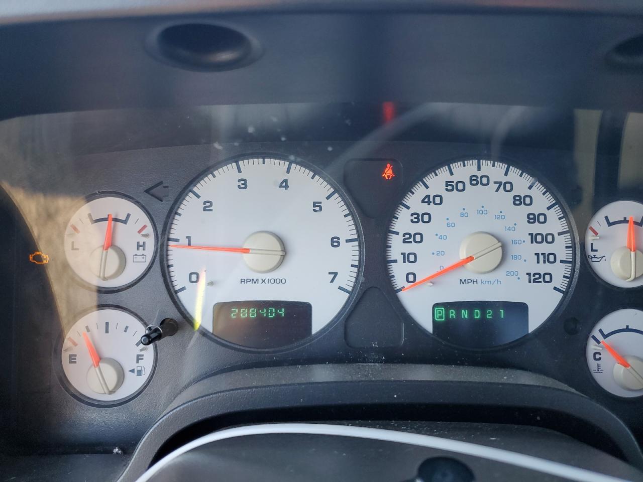 1D7HA18DX4J138227 2004 Dodge Ram 1500 St