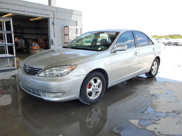 Lot #2503558837 2005 TOYOTA CAMRY LE salvage car