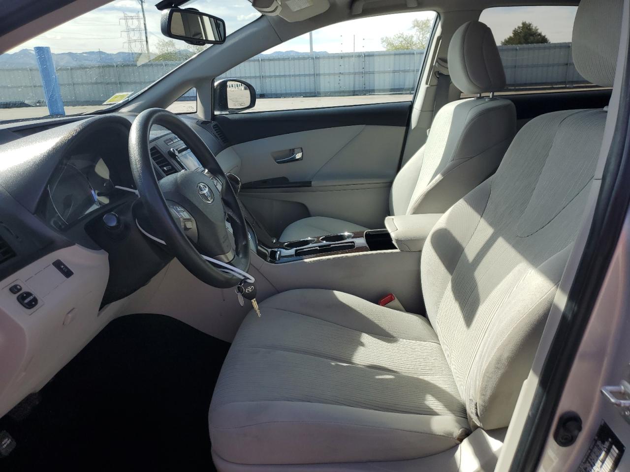 4T3BA3BB5AU009893 2010 Toyota Venza