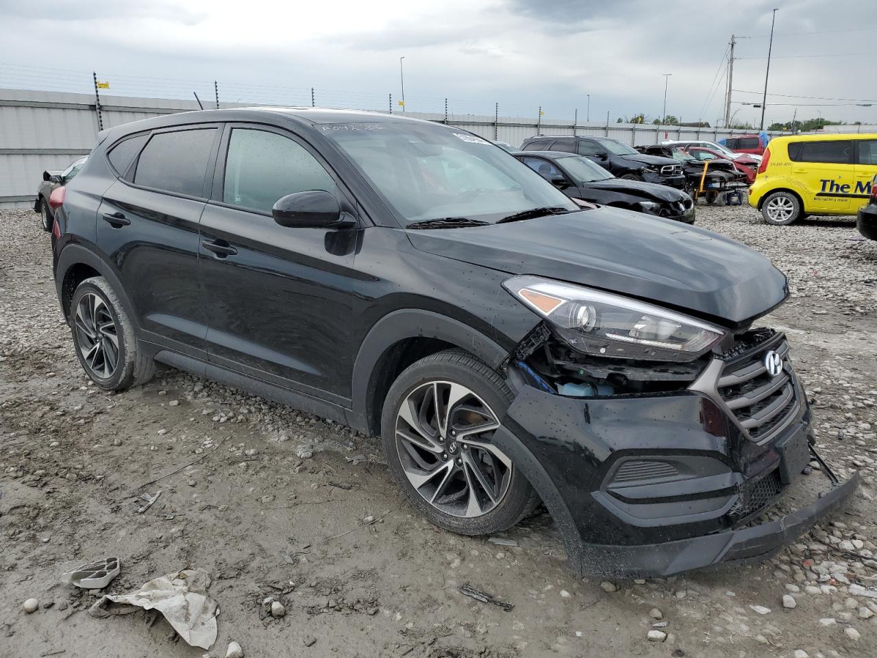 KM8J23A48GU042206 2016 Hyundai Tucson Se