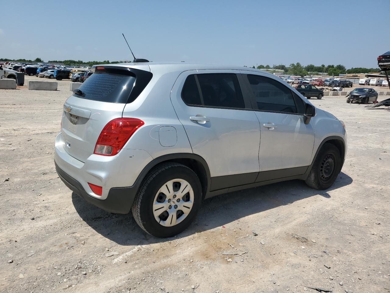 3GNCJKSB7HL285886 2017 Chevrolet Trax Ls