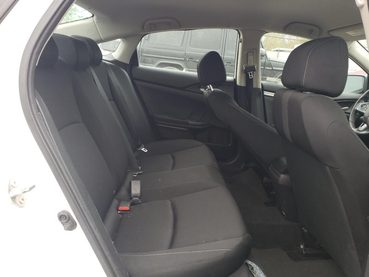 2HGFC2F65KH584209 2019 Honda Civic Lx