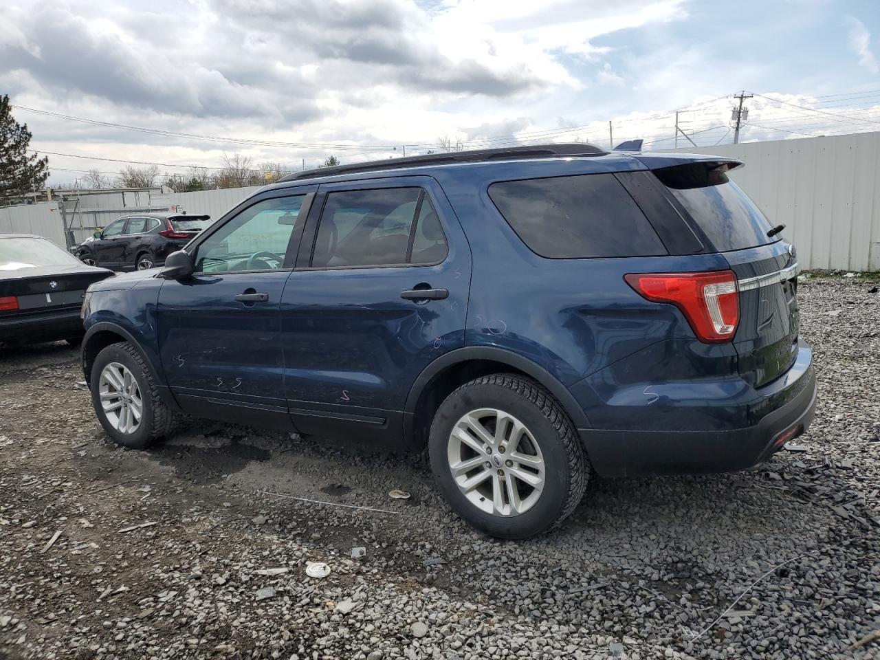 1FM5K8BH4HGB42724 2017 Ford Explorer