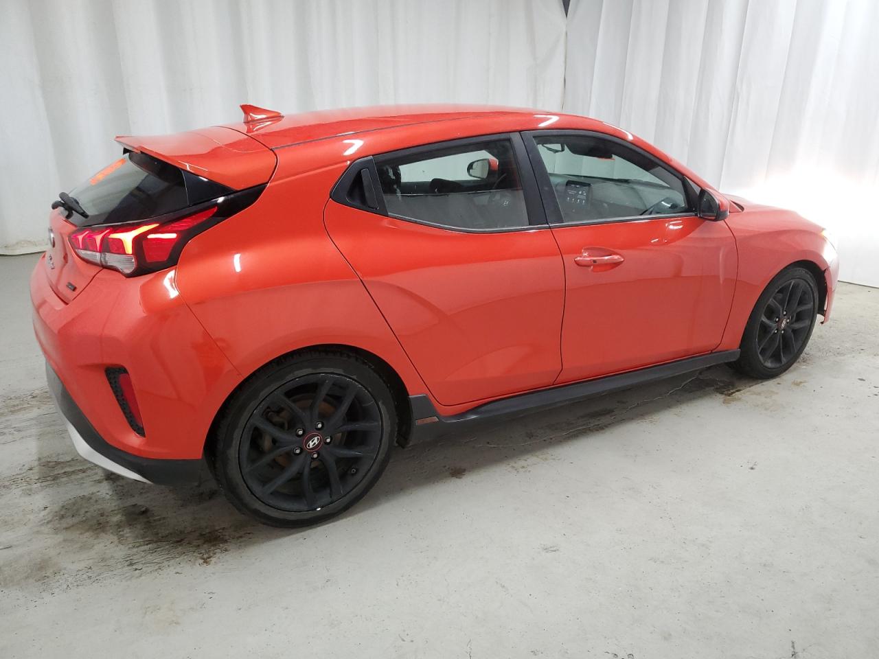 KMHTH6AB3KU006746 2019 Hyundai Veloster Turbo