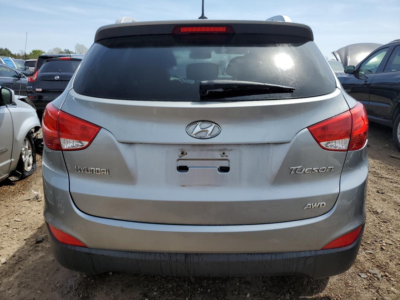 KM8JUCAC2DU664717 2013 Hyundai Tucson Gls