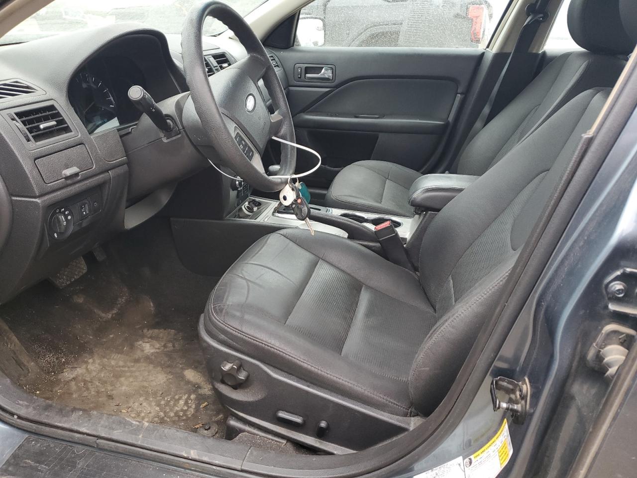 3FAHP0HA0CR128647 2012 Ford Fusion Se