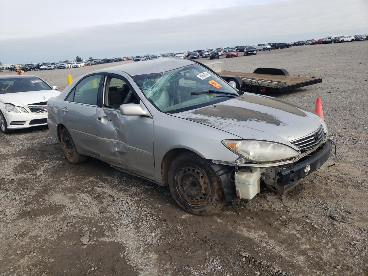 4T1BE32K55U624818 2005 Toyota Camry Le