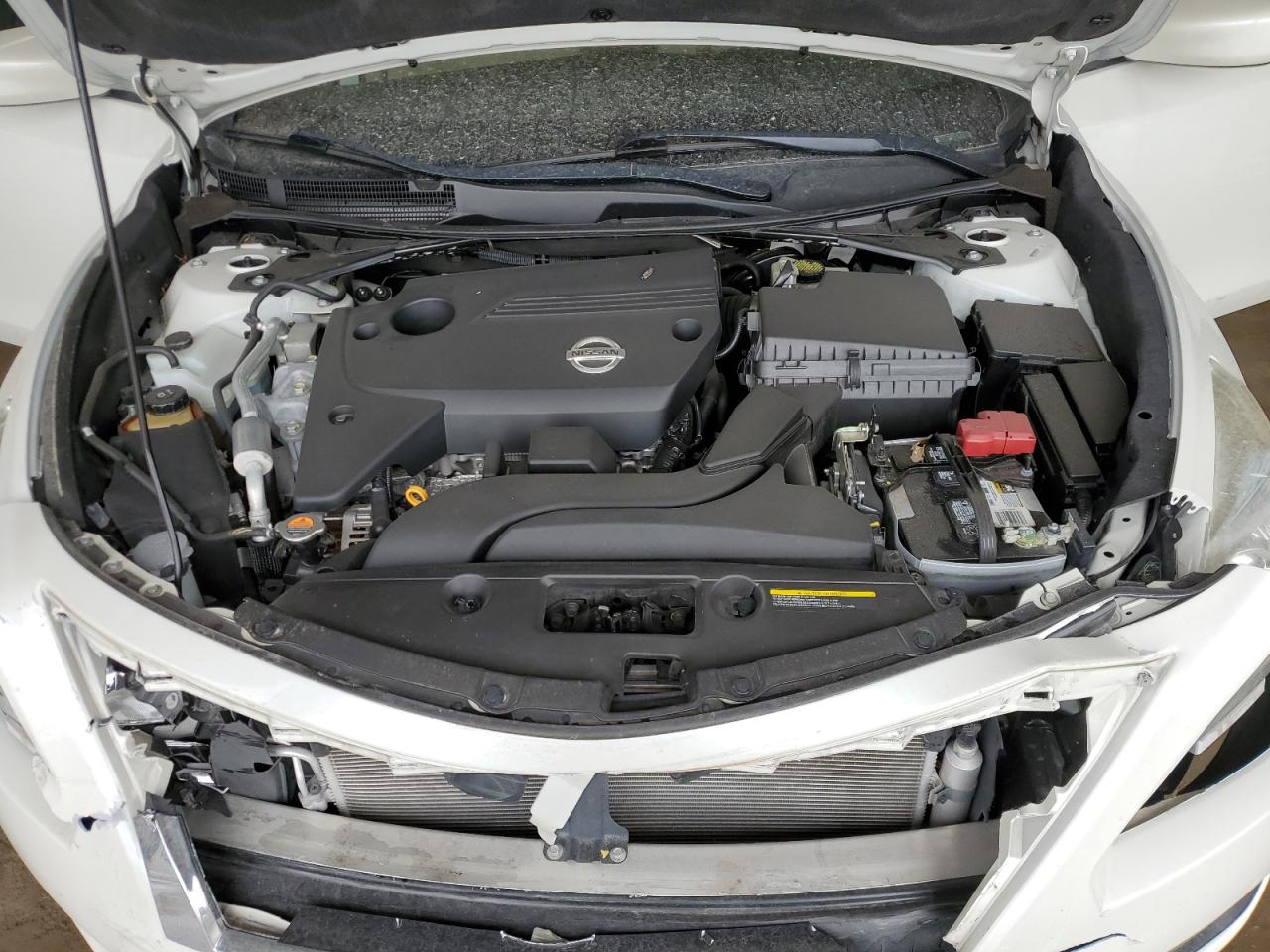 2014 Nissan Altima 2.5 vin: 1N4AL3AP8EN230121