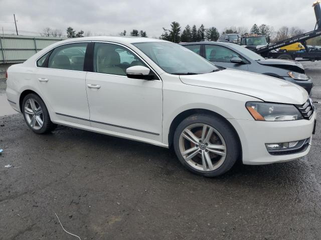 2015 VOLKSWAGEN PASSAT SEL - 1VWCV7A37FC024834