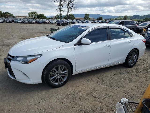 2016 Toyota Camry Le VIN: 4T1BF1FK1GU235415 Lot: 52599474