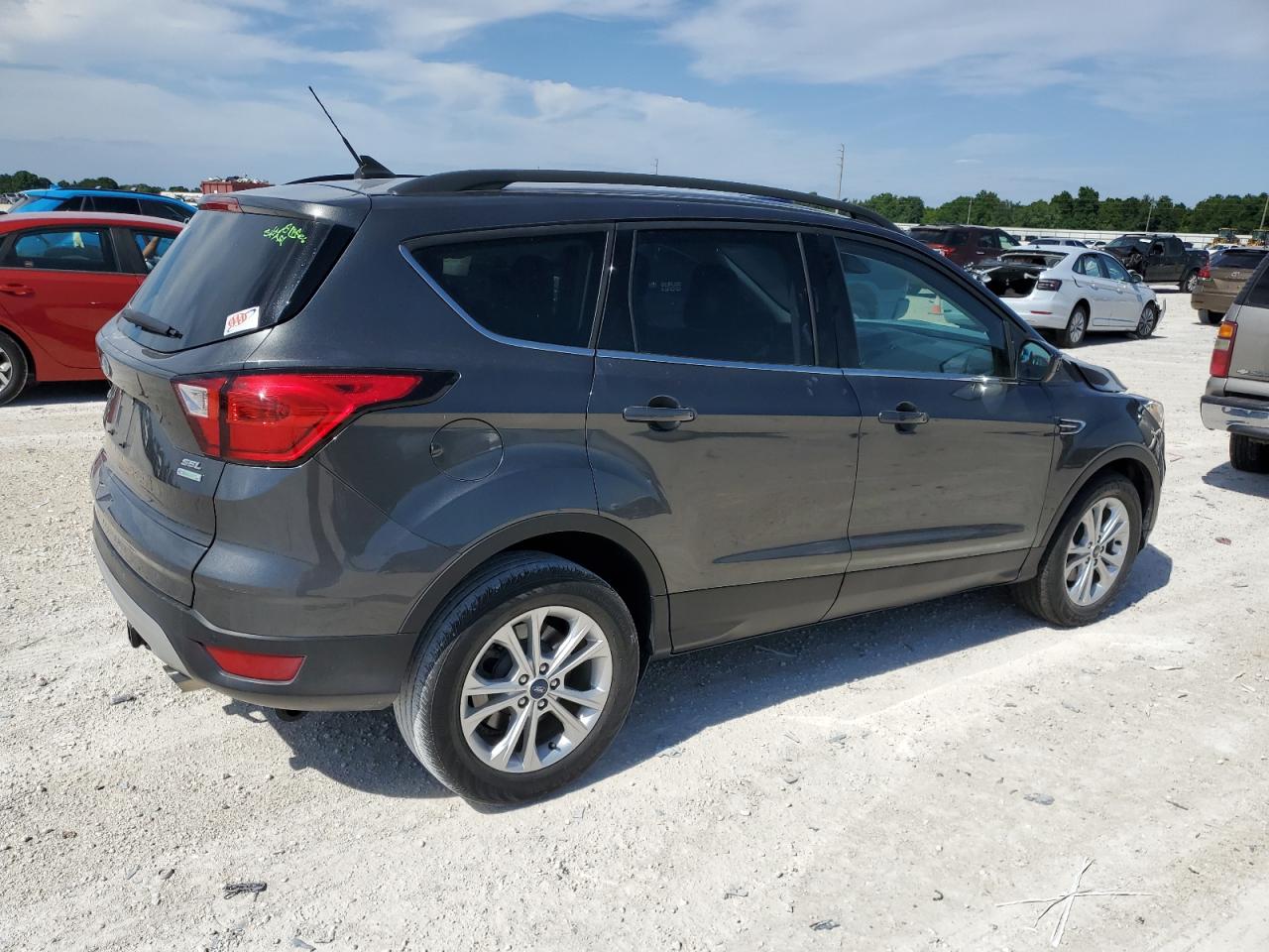 2019 Ford Escape Sel vin: 1FMCU0HD4KUC23562