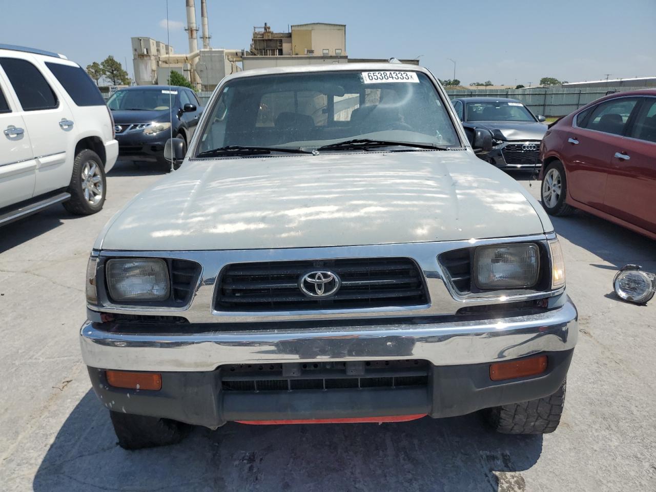 Lot #2853232833 1993 TOYOTA PICKUP 1/2