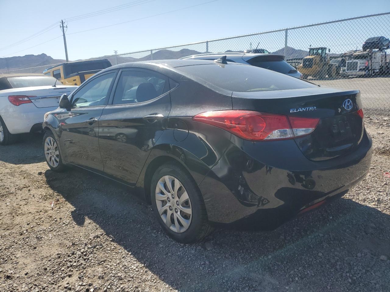 KMHDH4AE4CU270403 2012 Hyundai Elantra Gls