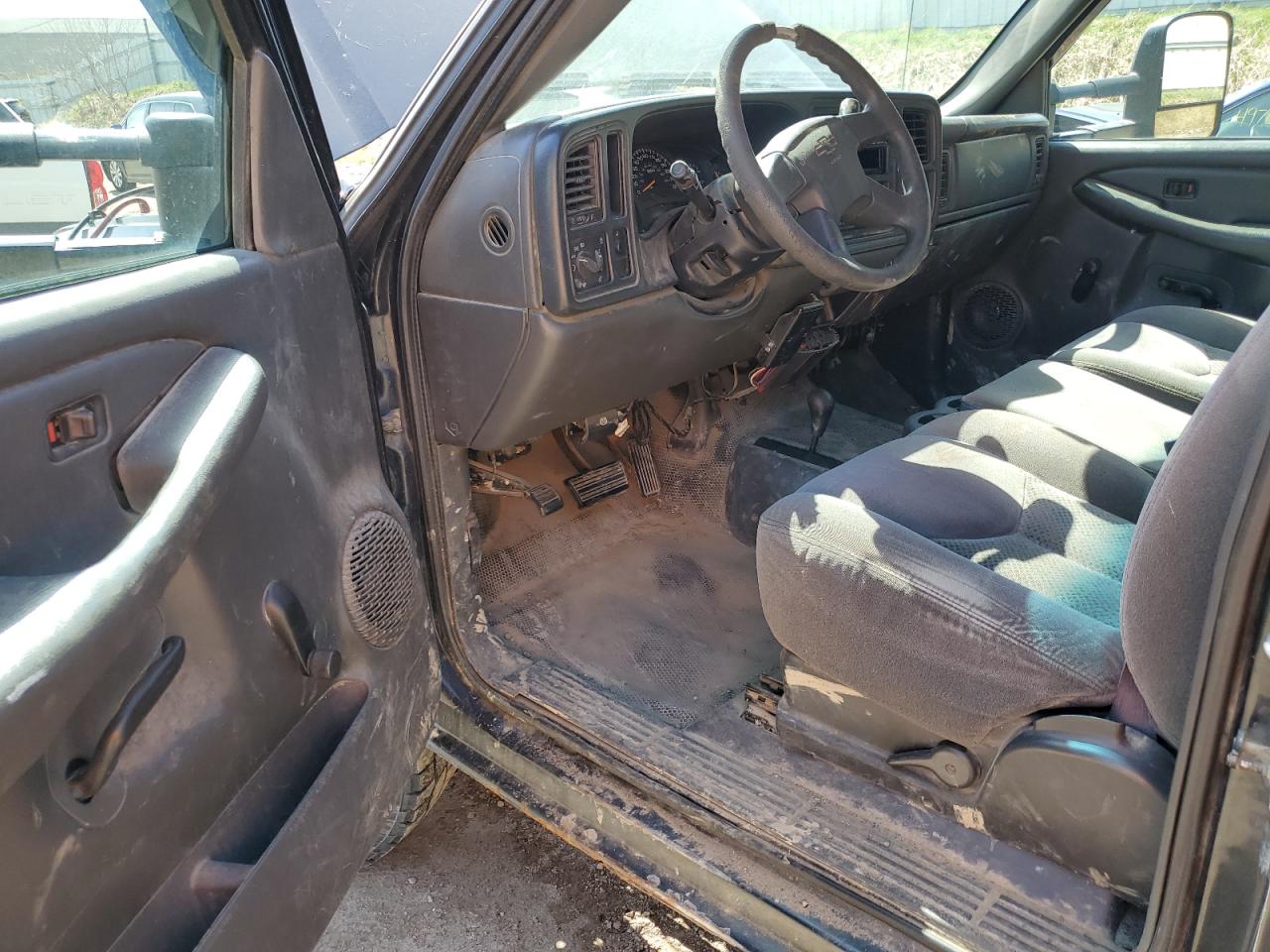 1GCHK29U23E374695 2003 Chevrolet Silverado K2500 Heavy Duty