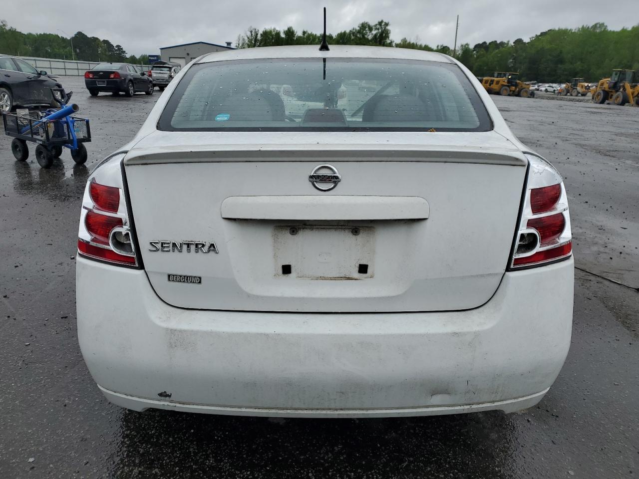 3N1AB61E68L657687 2008 Nissan Sentra 2.0