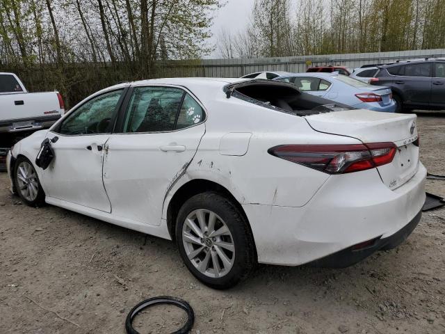 VIN 4T1C11BK9NU064516 2022 Toyota Camry, LE no.2