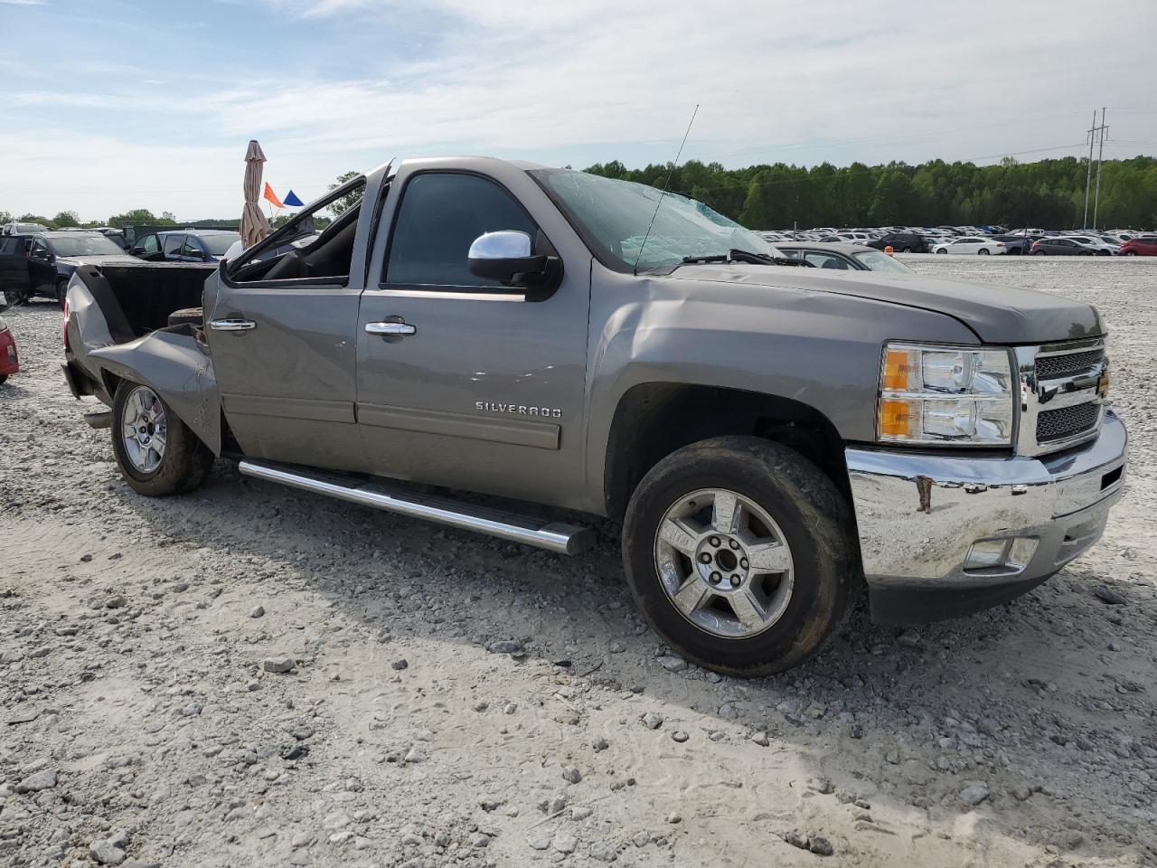 3GCPCSE07DG279409 2013 Chevrolet Silverado C1500 Lt