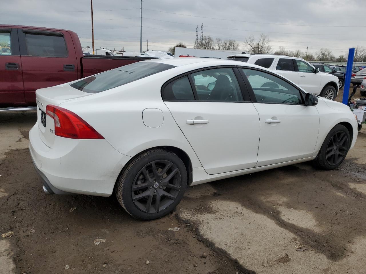 YV126MFL5H2421299 2017 Volvo S60