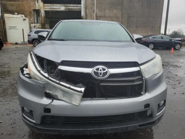 VIN 5TDZKRFHXES013216 2014 Toyota Highlander, LE no.5