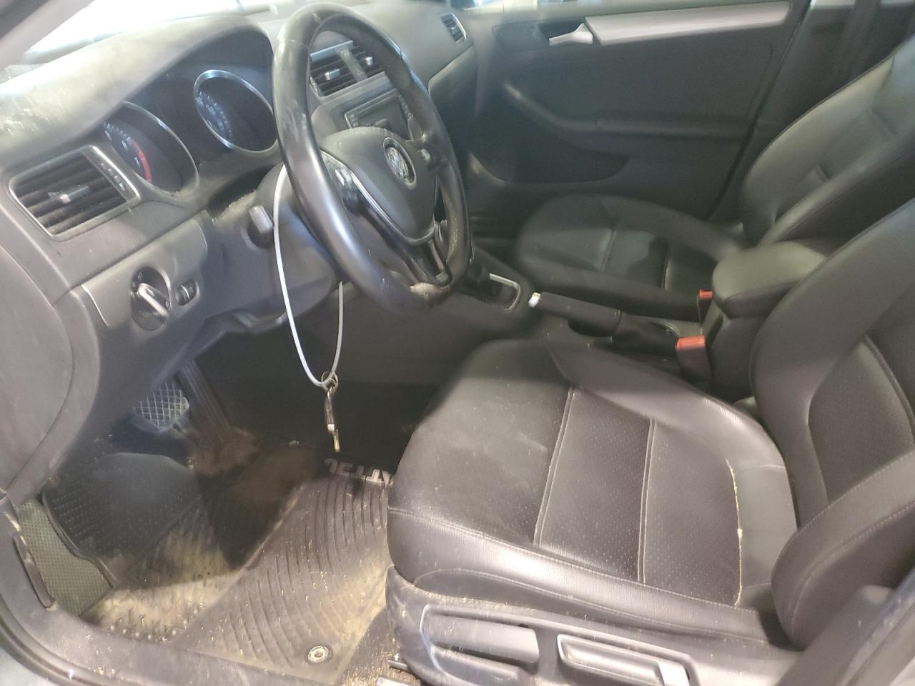 3VWDB7AJ7HM279237 2017 Volkswagen Jetta Se