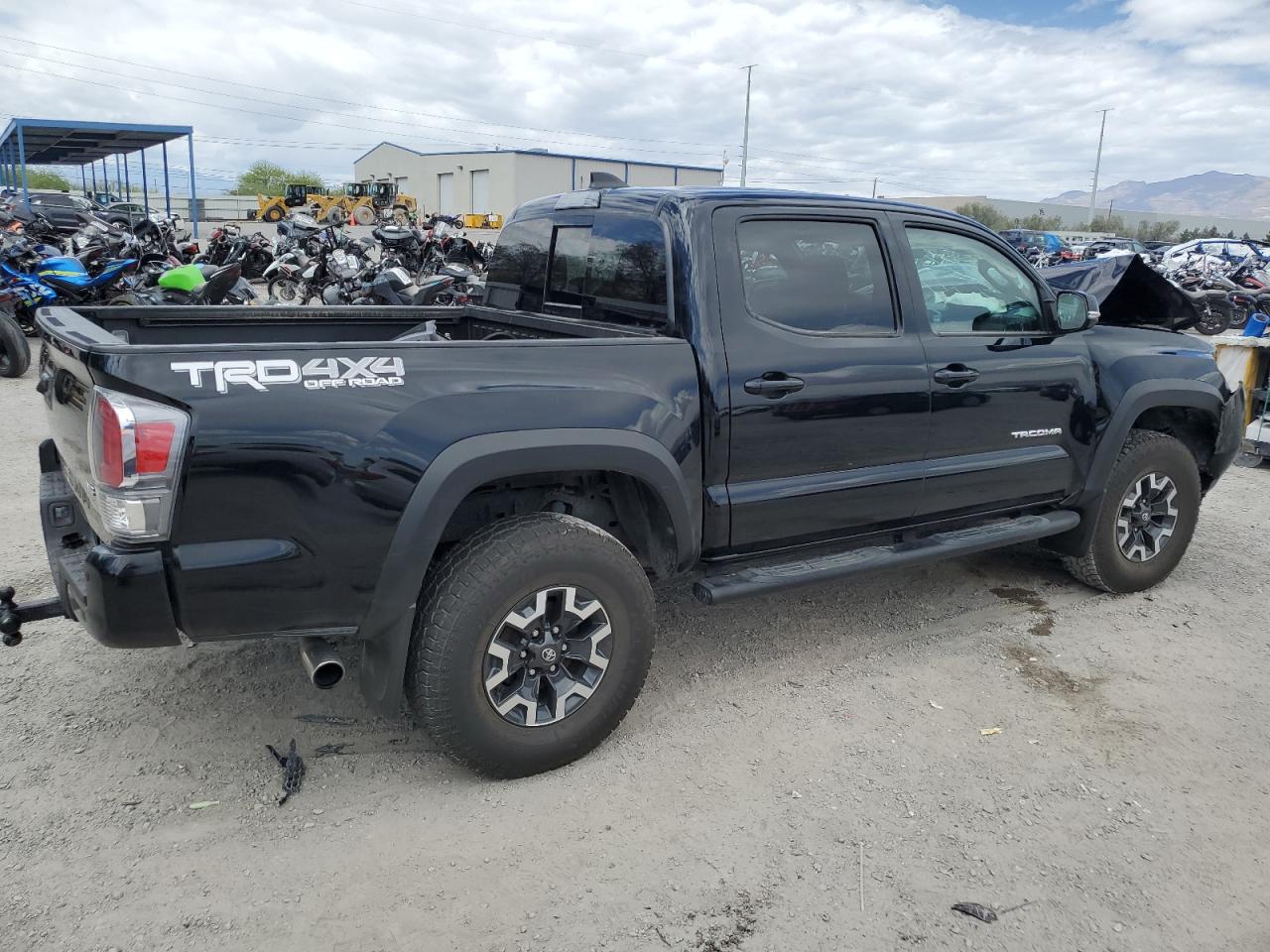 2022 Toyota Tacoma Double Cab vin: 3TMCZ5ANXNM477839