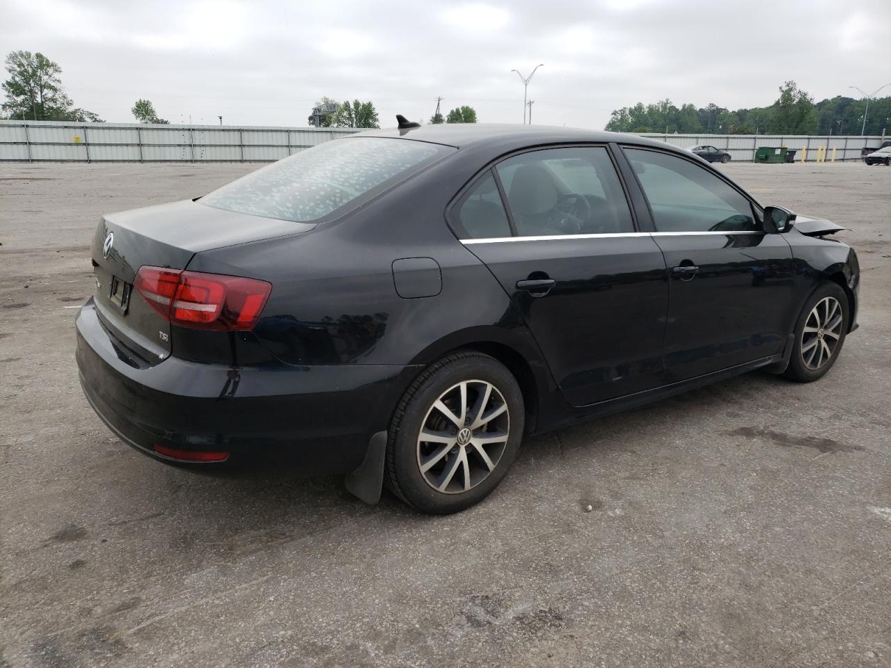 3VWDB7AJ8HM318112 2017 Volkswagen Jetta Se