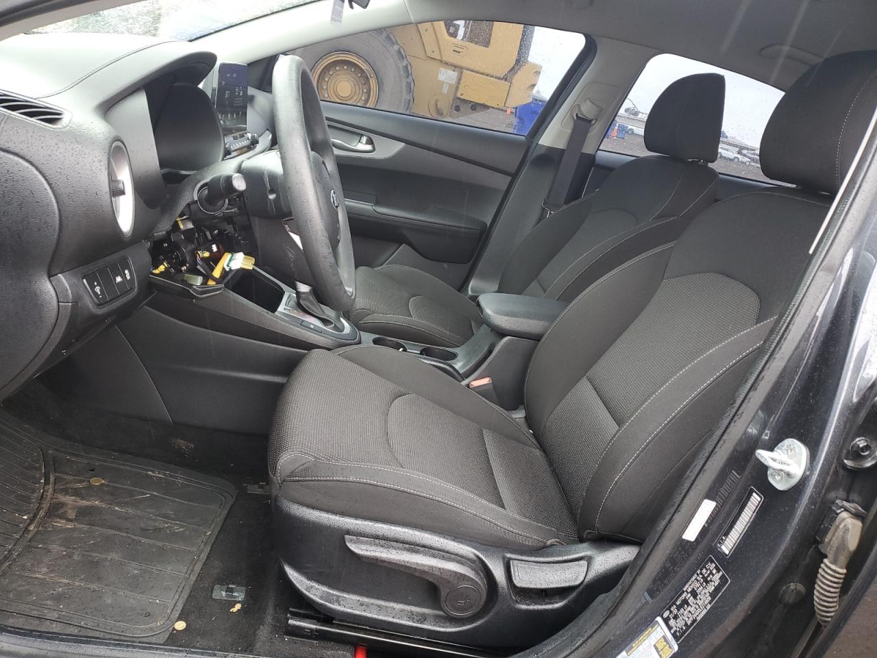 3KPF24AD0LE214608 2020 Kia Forte Fe