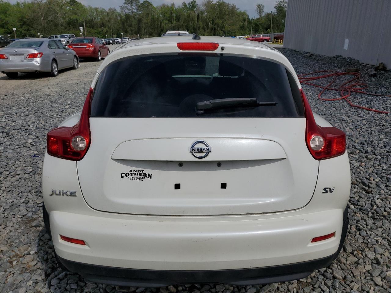 2014 Nissan Juke S vin: JN8AF5MR8ET452216