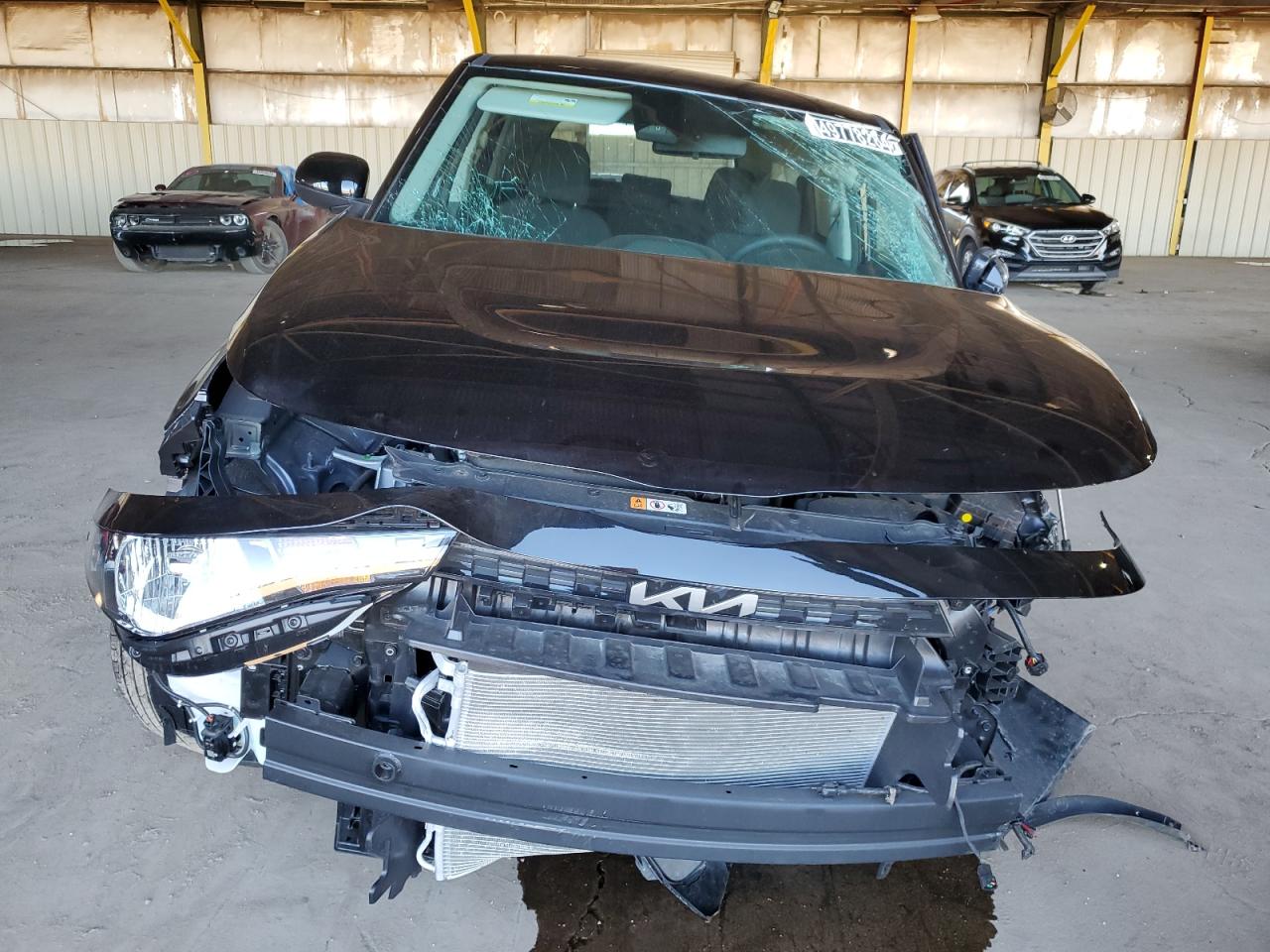 1C6RR7MT4HS830465 2017 Ram 1500 Sport