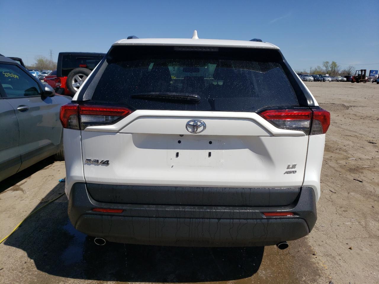 2020 Toyota Rav4 Le vin: JTMF1RFV8LD064136