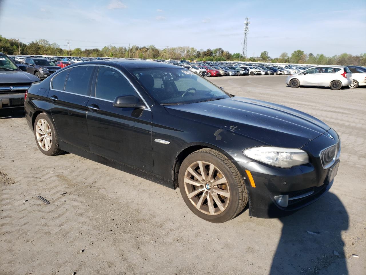 2013 BMW 528 Xi vin: WBAXH5C5XDD107788