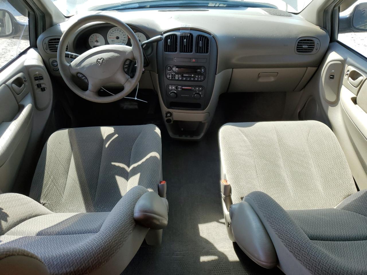 1D4GP45R54B512178 2004 Dodge Caravan Sxt