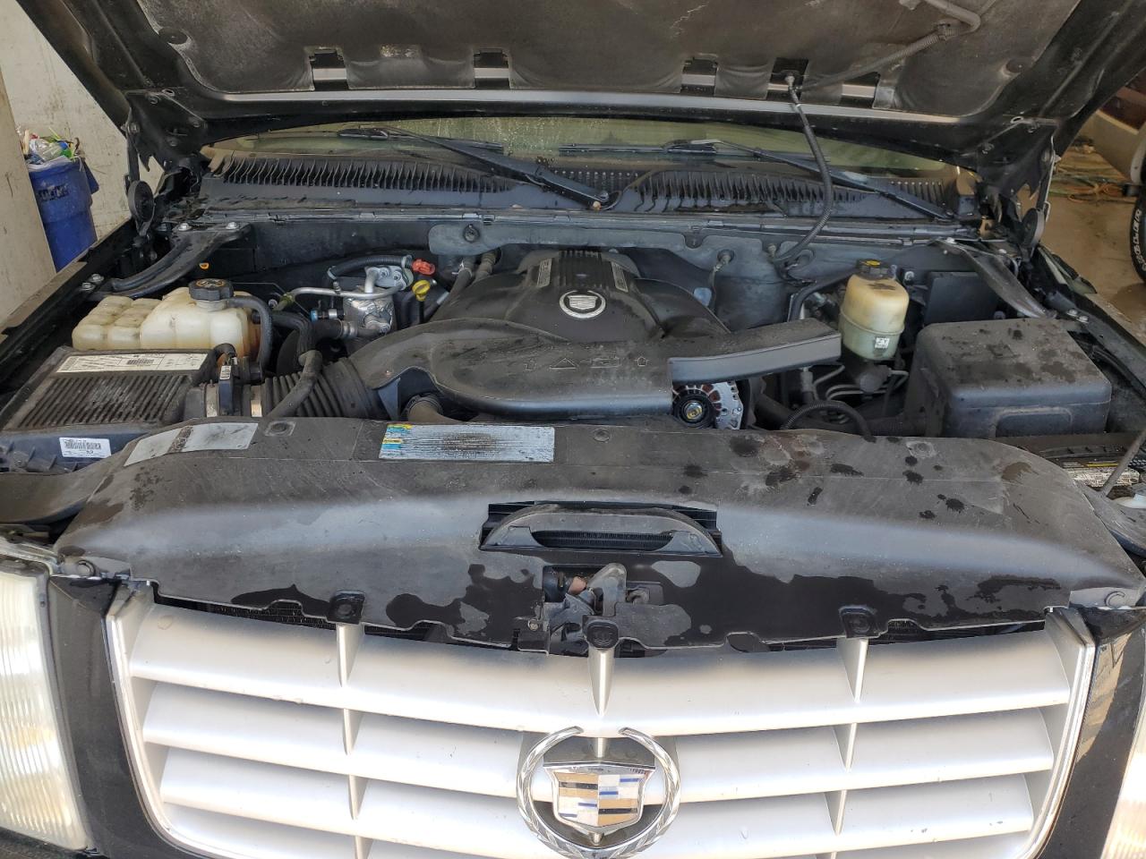 1GYEK63N02R299797 2002 Cadillac Escalade Luxury