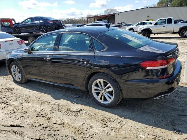 1VWAA7A38LC008625 Volkswagen Passat S 2