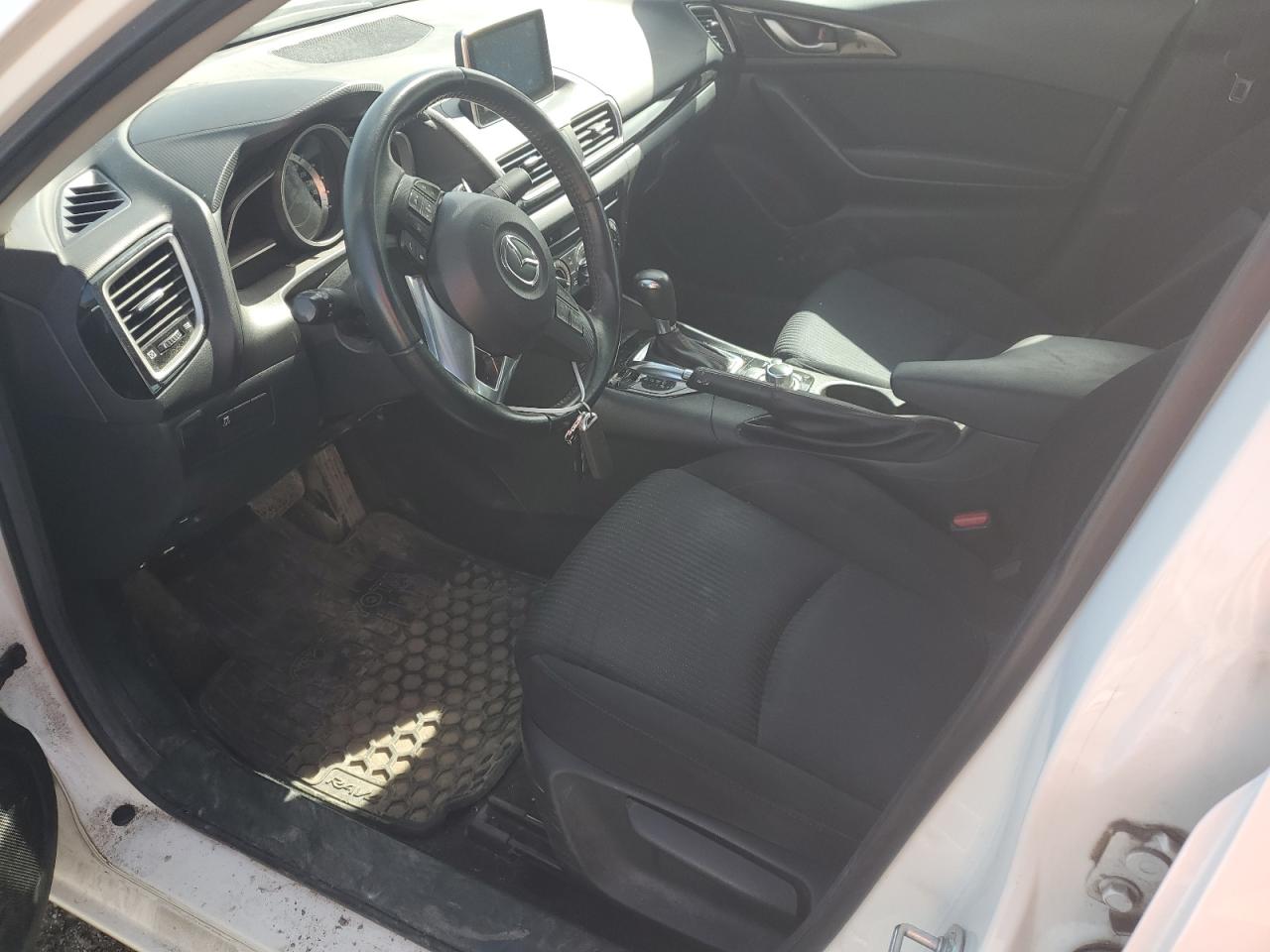 3MZBM1V71GM301972 2016 Mazda 3 Touring