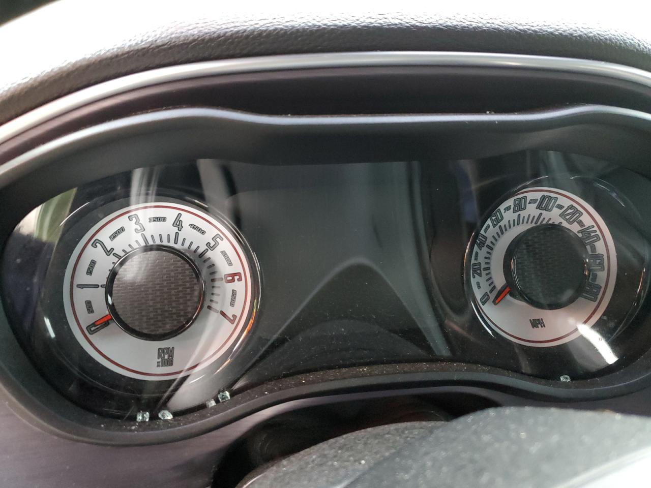 2C3CDZFJ5JH171401 2018 Dodge Challenger R/T 392