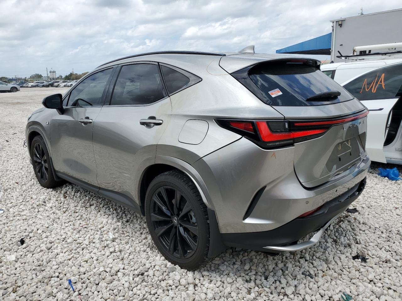 JTJKGCEZ5N2004180 2022 Lexus Nx 350